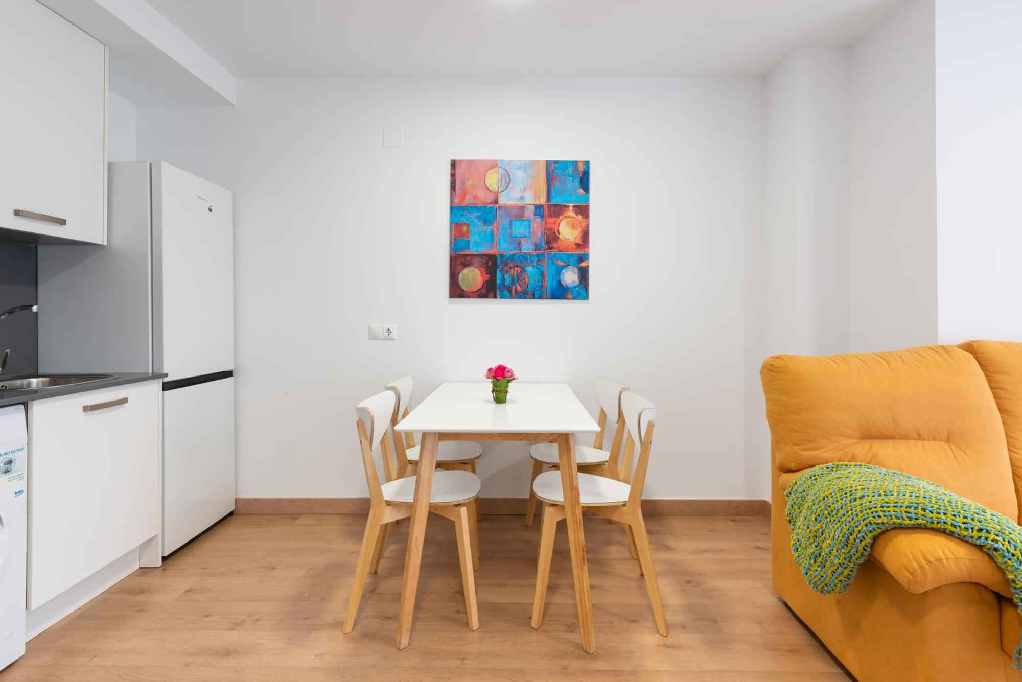 Wintowinrentals Cozy Near Center Appartamento